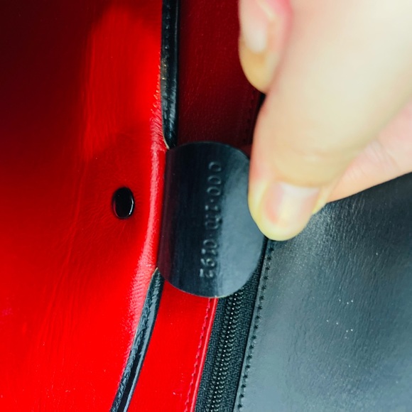 Vintage Gucci handbag - Picture 8 of 9